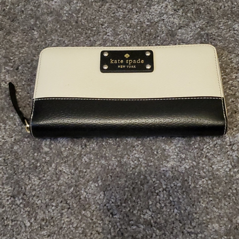 Kate Spade wallet